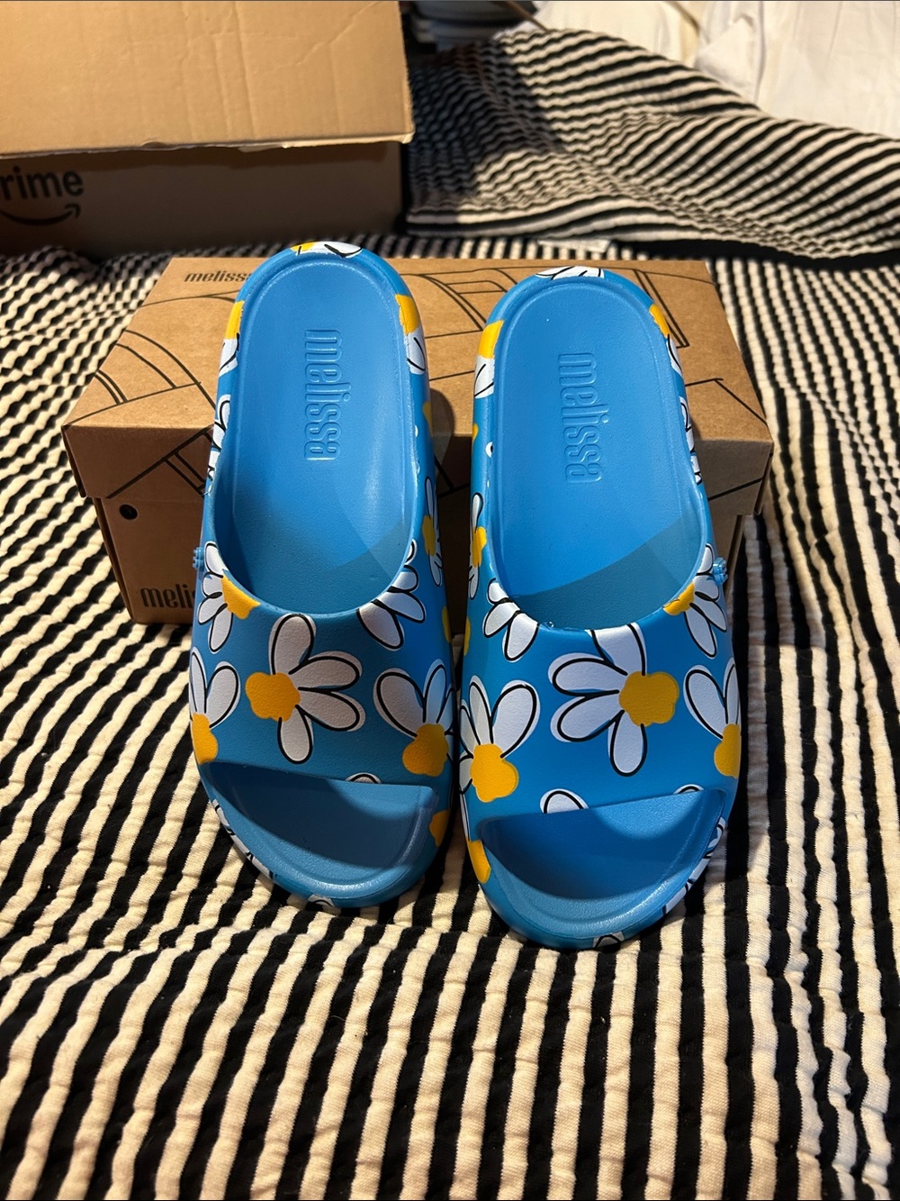Melissa Kids Blue Daisy Slide Sandals with Yellow Centers